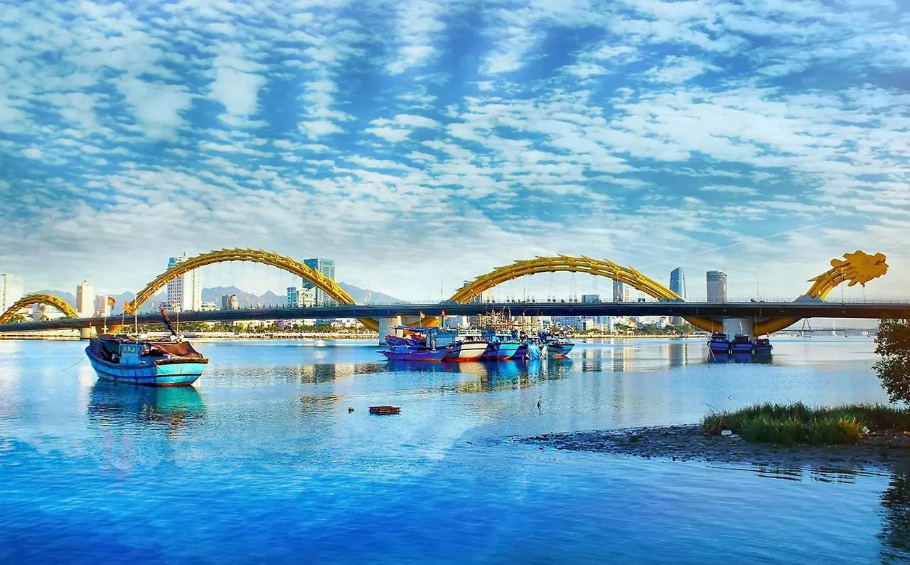 **  Sing Hotel Đà Nẵng Vietnam